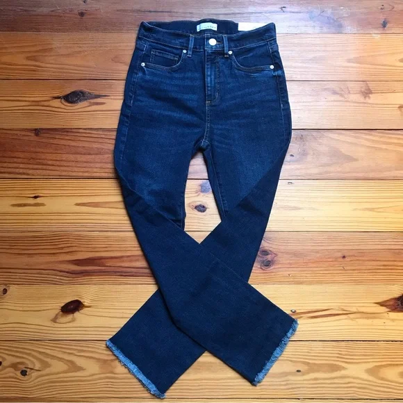 Loft Slim Pocket Straight Leg Medium Wash Jeans, NWT, 2/26 - Picture 3 of 11